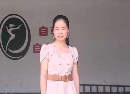 ���g�̎� ���÷