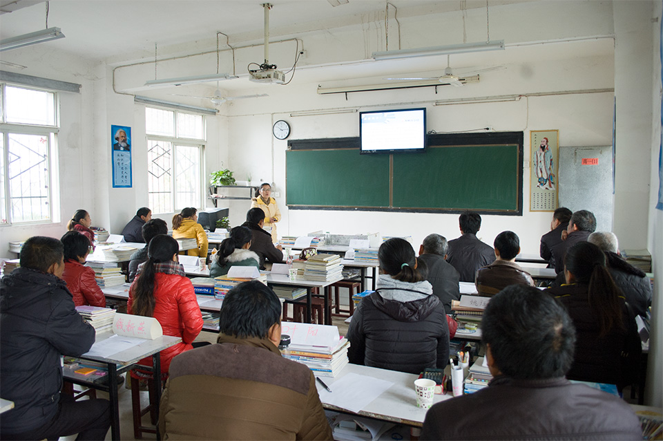 ���|Ů�ӌW(xu��)У