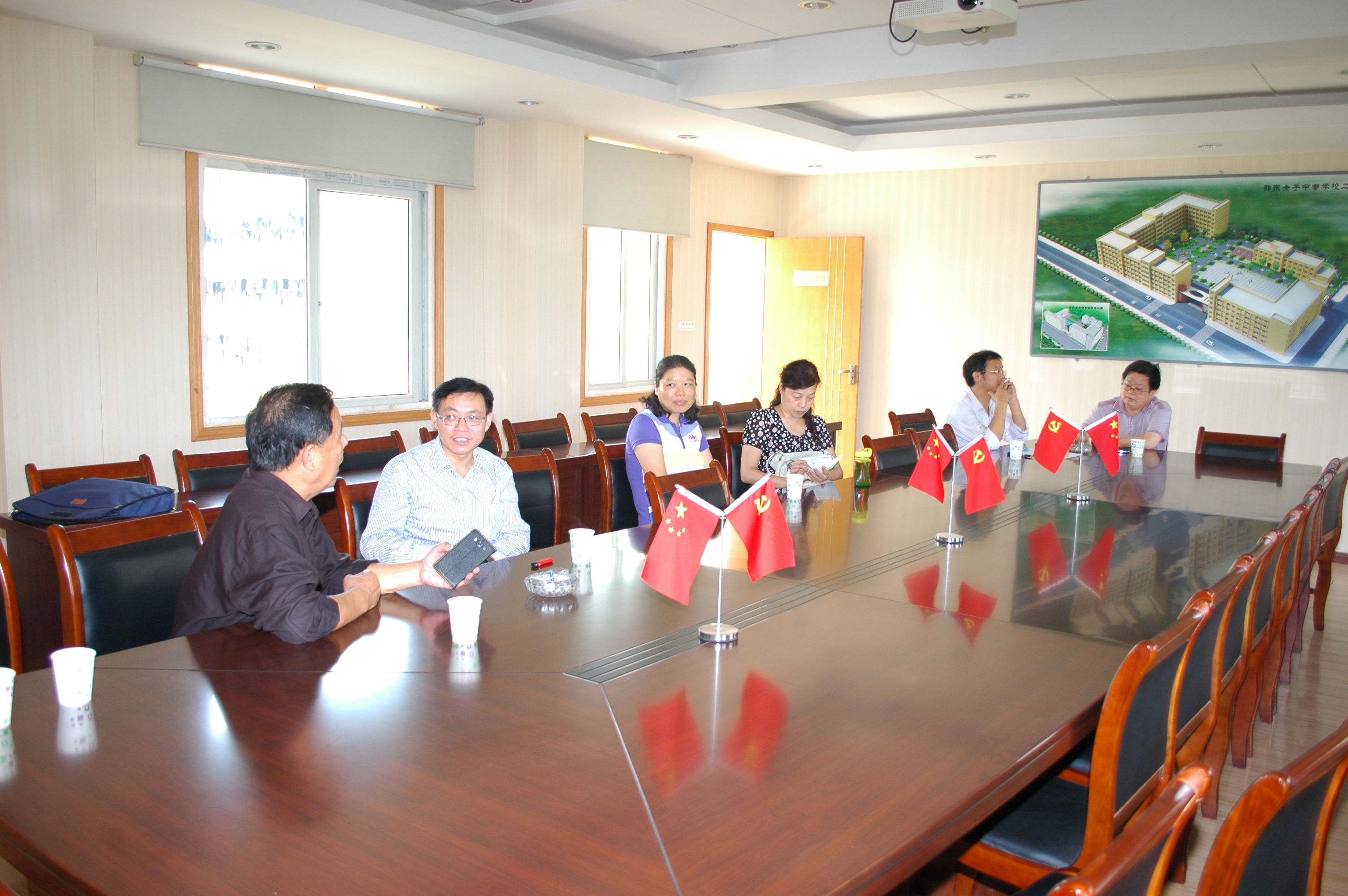 ���|Ů�ӌW(xu��)У