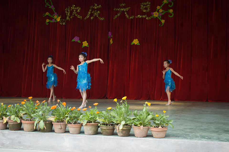 ���|Ů�ӌW(xu��)У