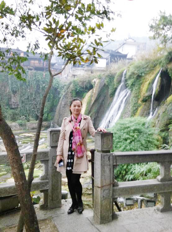 ���|Ů�ӌW(xu��)У