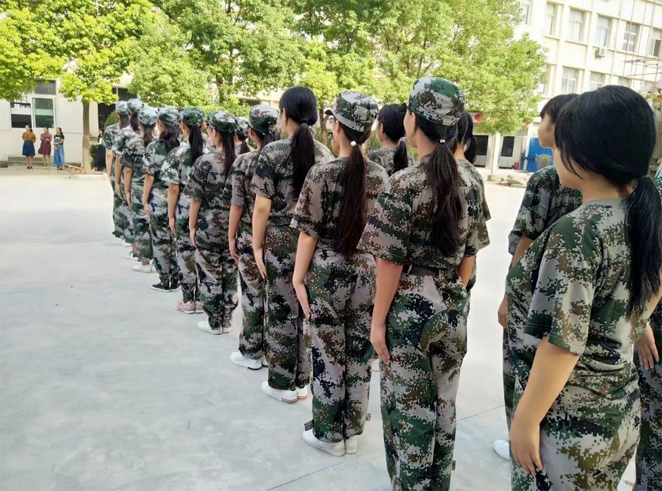 ���|Ů�ӌW(xu��)У