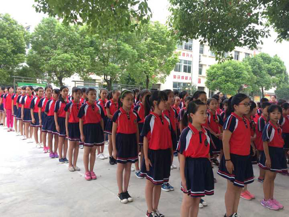 ���|Ů�ӌW(xu��)У