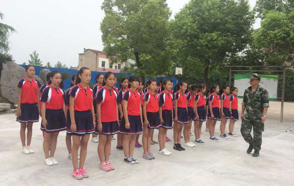 ���|Ů�ӌW(xu��)У