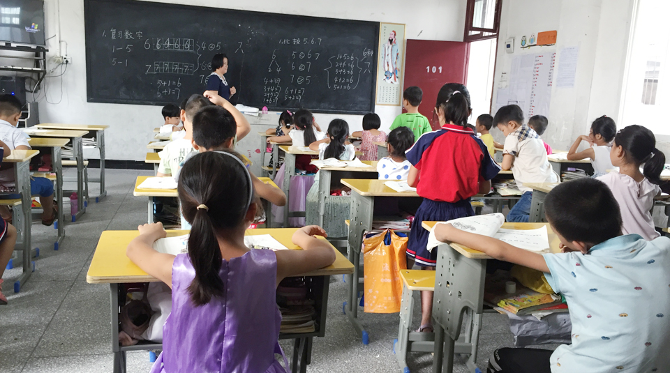 ���|Ů�ӌW(xu��)У