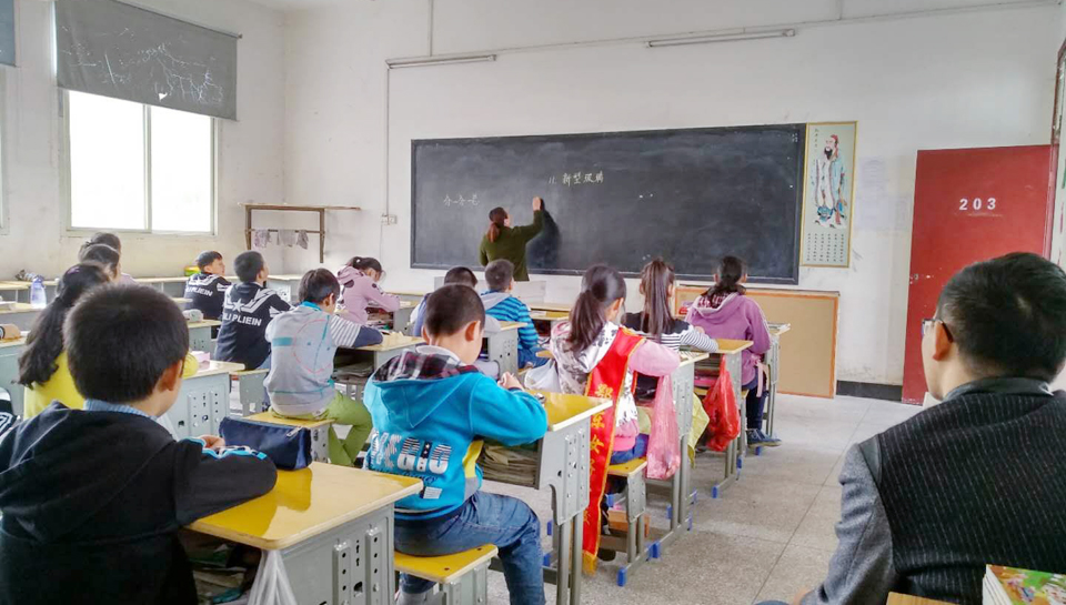 ���|Ů�ӌW(xu��)У