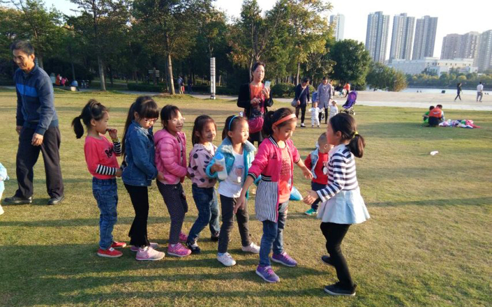 ���|Ů�ӌW(xu��)У