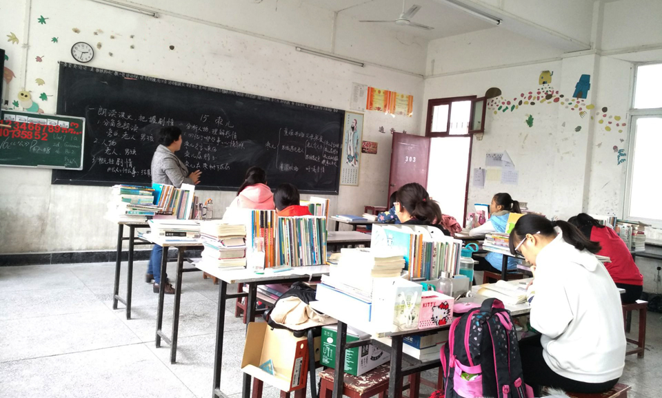 ���|Ů�ӌW(xu��)У