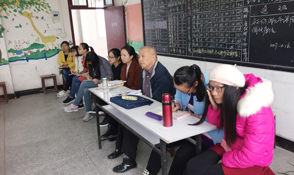 ���|Ů�ӌW(xu��)У