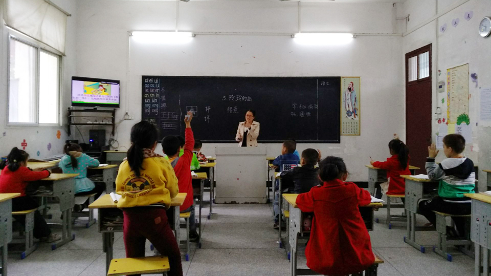 ���|Ů�ӌW(xu��)У