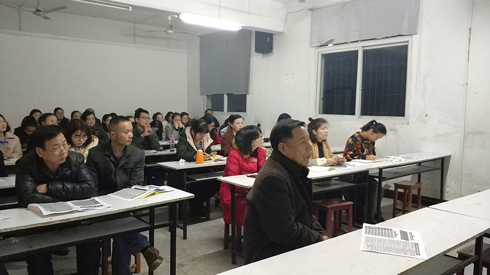 ���|Ů�ӌW(xu��)У