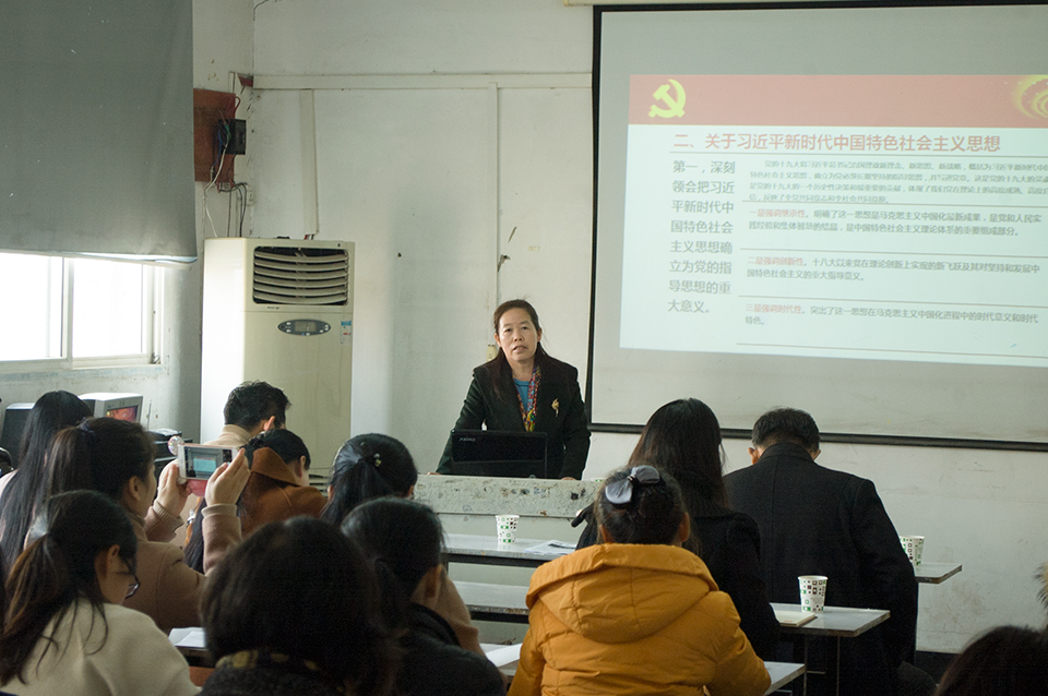 ���|Ů�ӌW(xu��)У