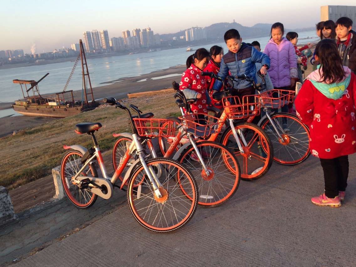 ���|Ů�ӌWУ