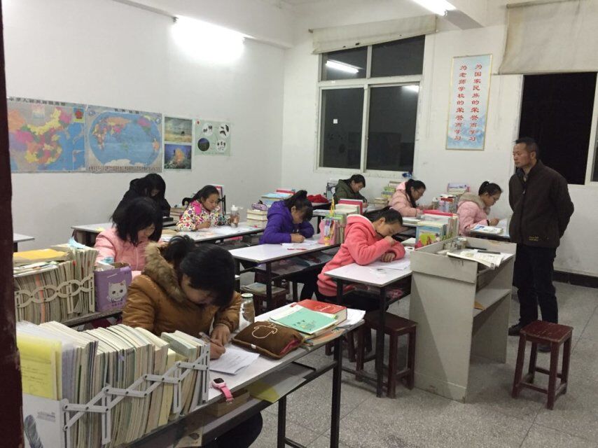 ���|Ů�ӌW(xu��)У