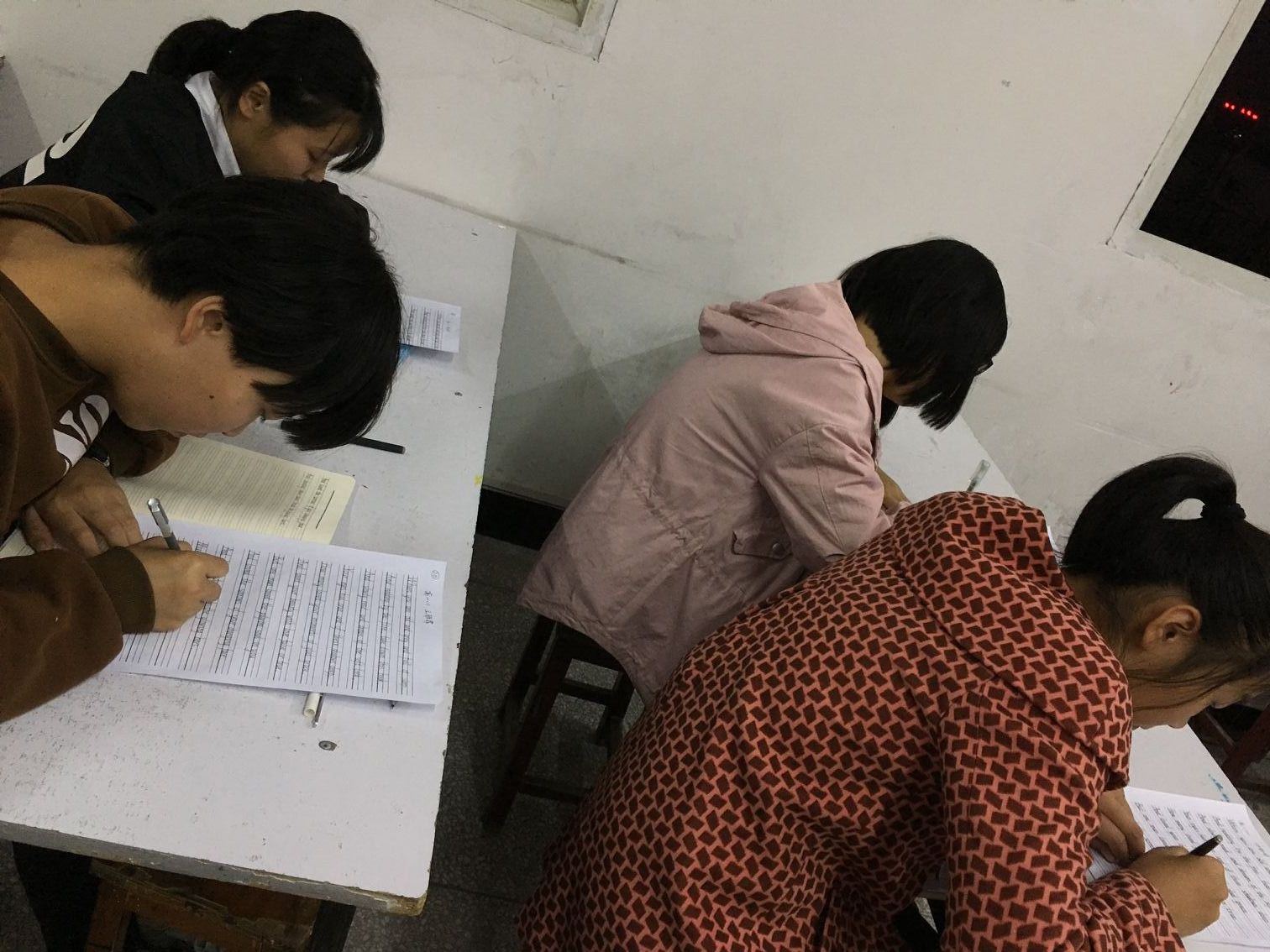 ���|Ů�ӌW(xu��)У