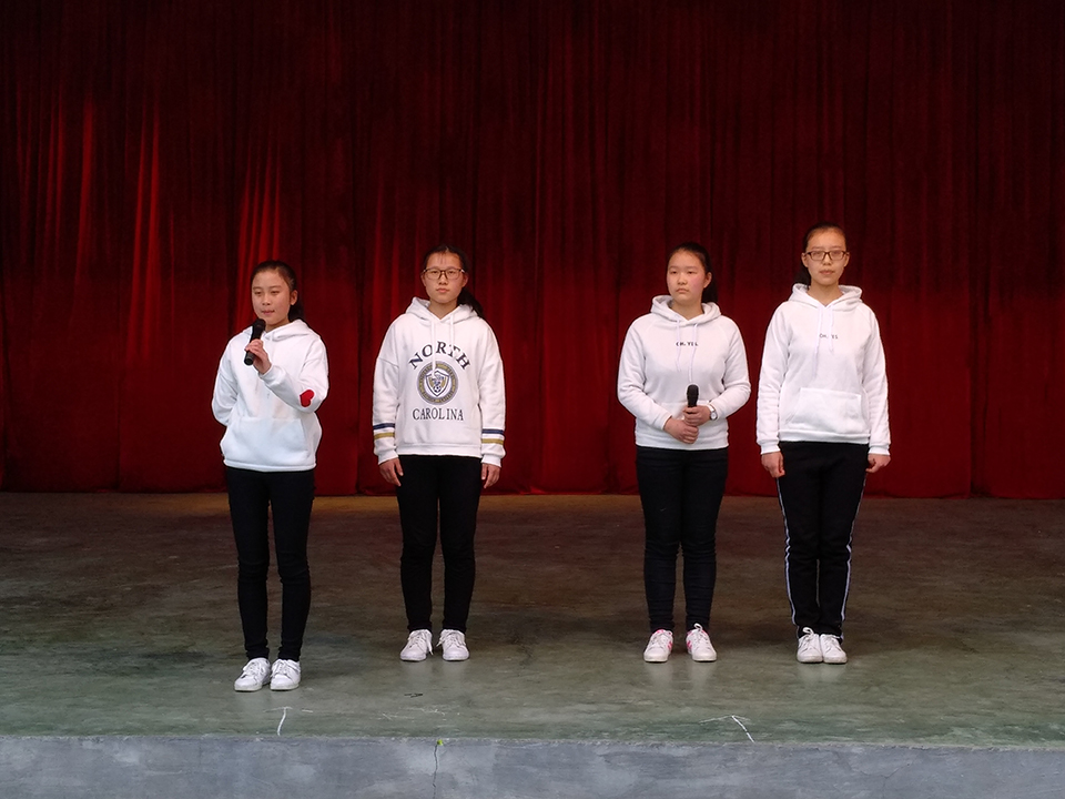 ���|Ů�ӌW(xu��)У