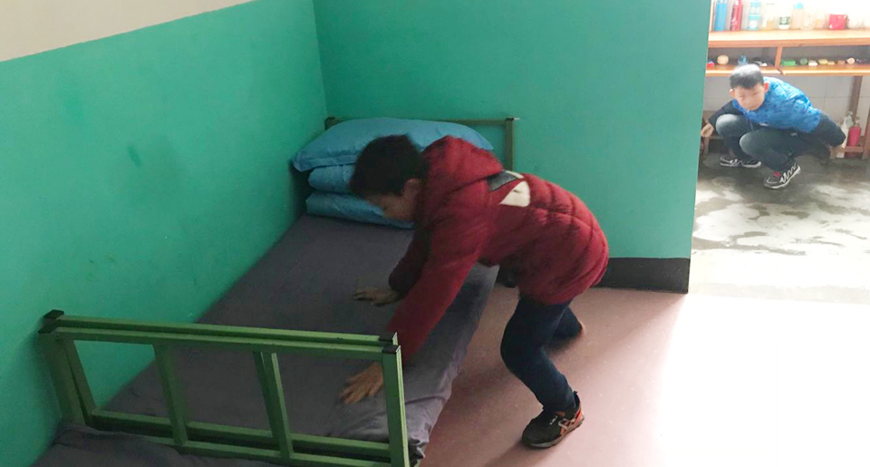 ���|Ů�ӌWУ