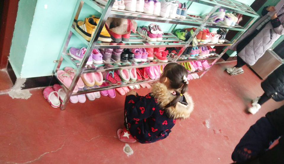 ���|Ů�ӌWУ