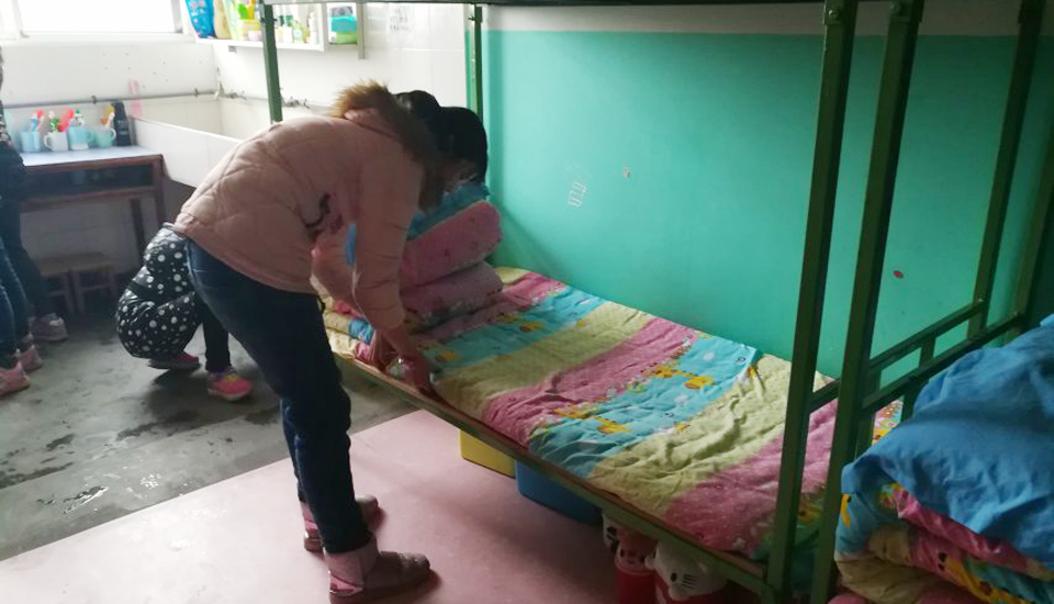 ���|Ů�ӌWУ