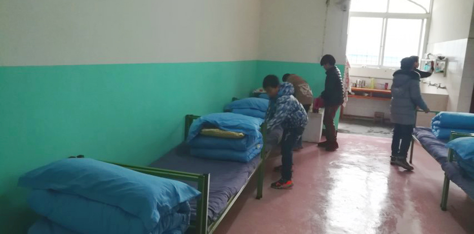 ���|Ů�ӌWУ