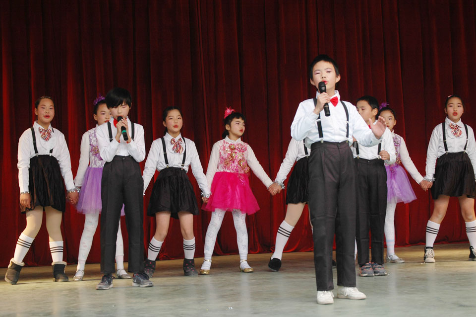 ���|Ů�ӌW(xu��)У