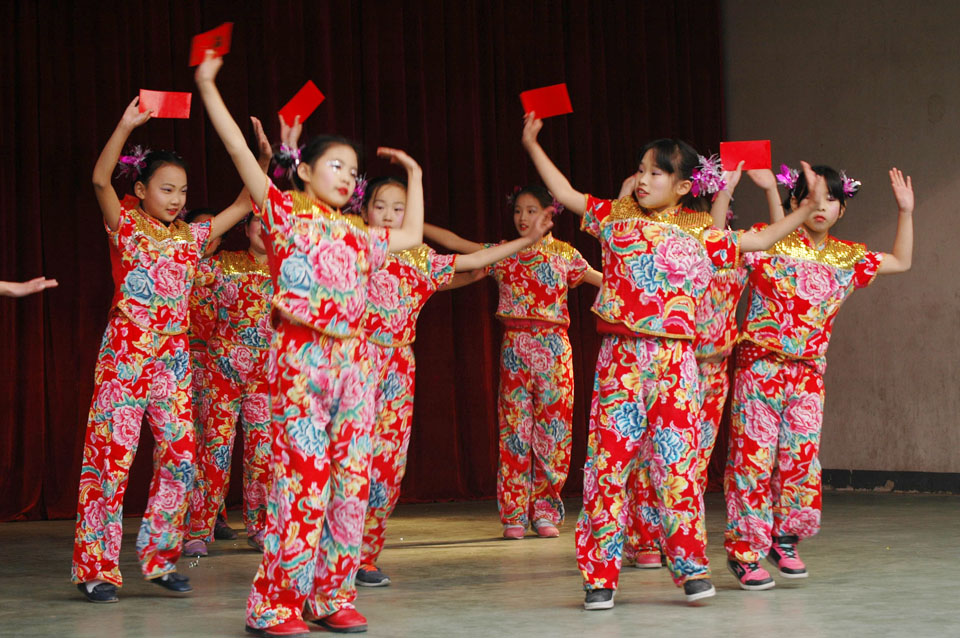 ���|Ů�ӌW(xu��)У