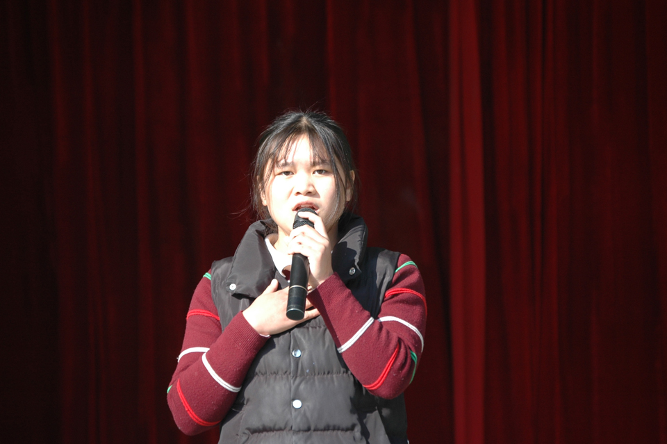 ���|Ů�ӌWУ