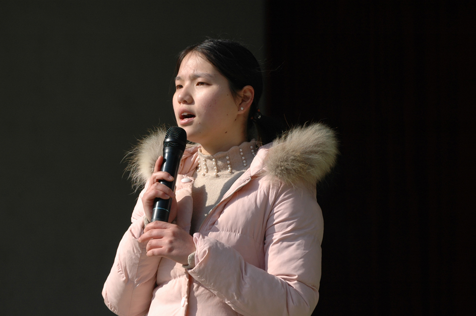 ���|Ů�ӌWУ