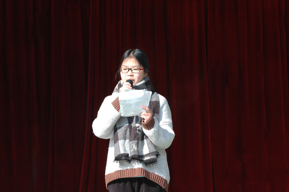 ���|Ů�ӌWУ