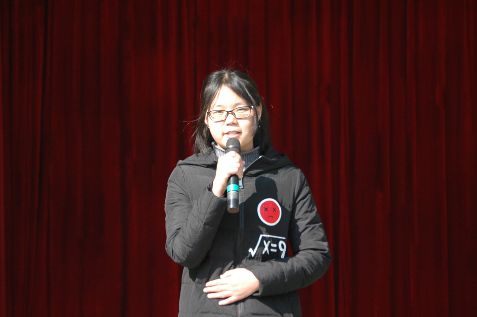 ���|Ů�ӌWУ