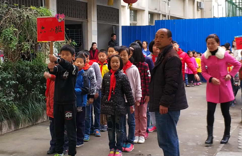 ���|Ů�ӌW(xu��)У