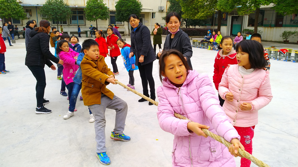 ���|Ů�ӌW(xu��)У