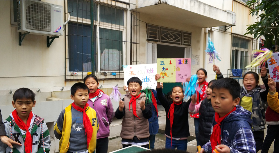 ���|Ů�ӌW(xu��)У