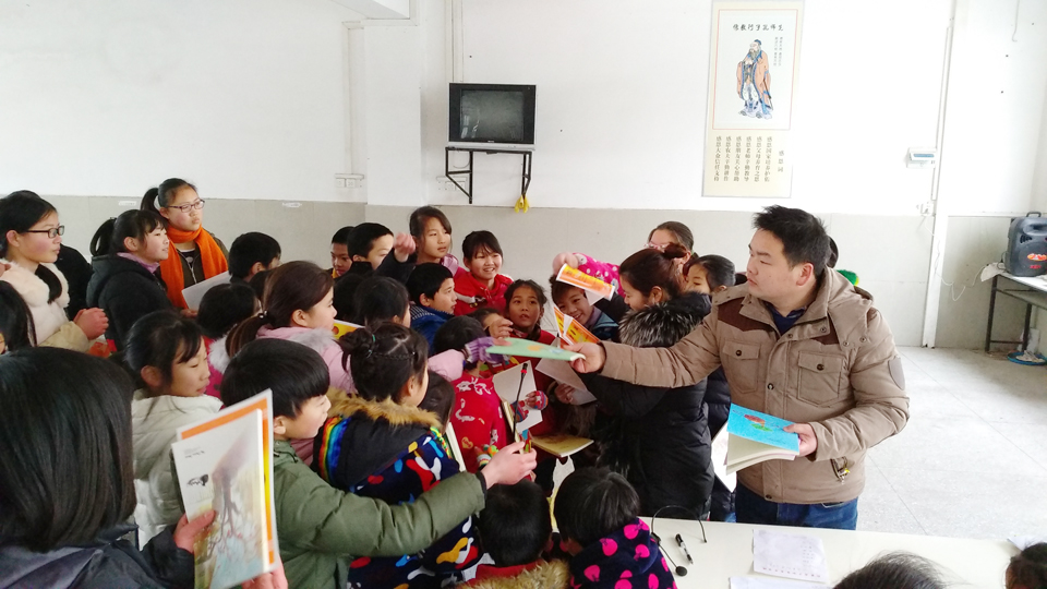 ���|Ů�ӌW(xu��)У