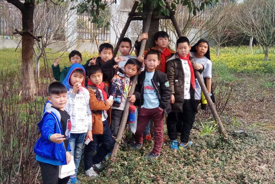 ���|Ů�ӌW(xu��)У