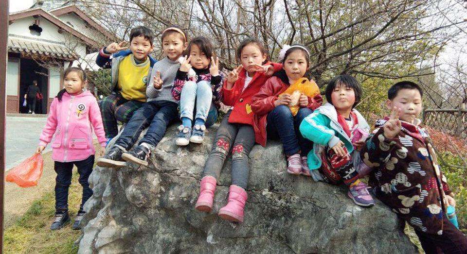 ���|Ů�ӌW(xu��)У