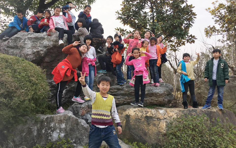 ���|Ů�ӌW(xu��)У