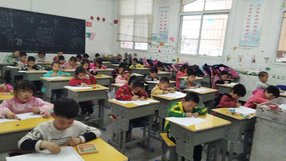 ���|Ů�ӌW(xu��)У