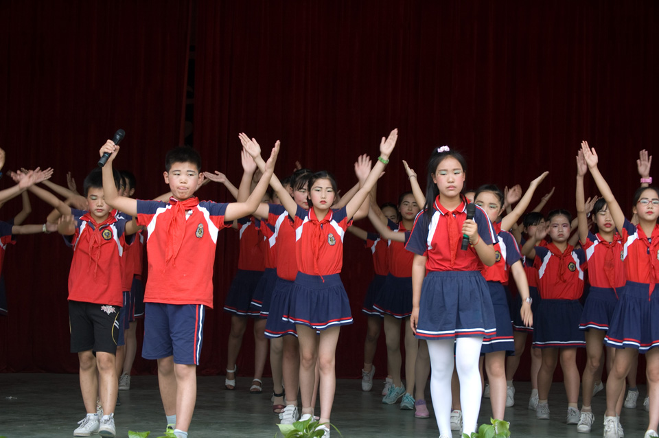 ���|Ů�ӌW(xu��)У