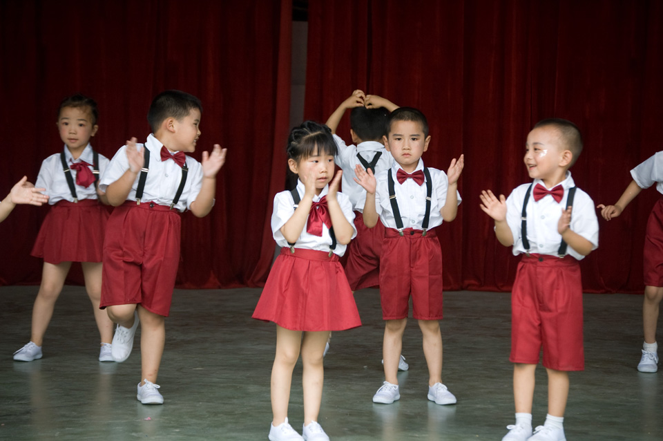 ���|Ů�ӌW(xu��)У