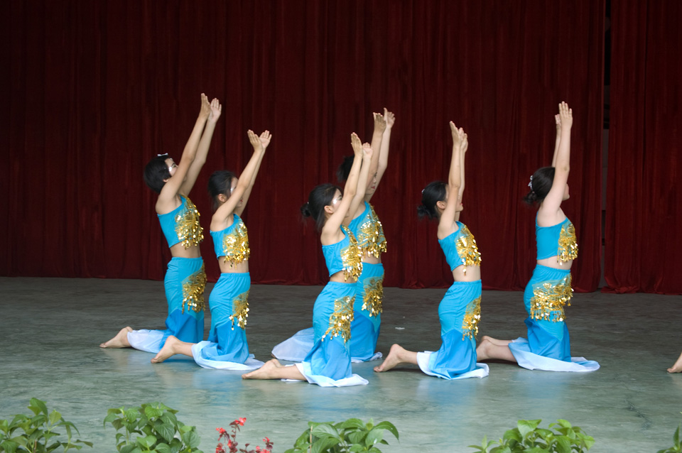 ���|Ů�ӌW(xu��)У