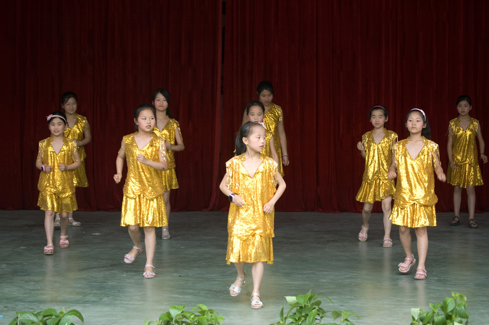 ���|Ů�ӌW(xu��)У