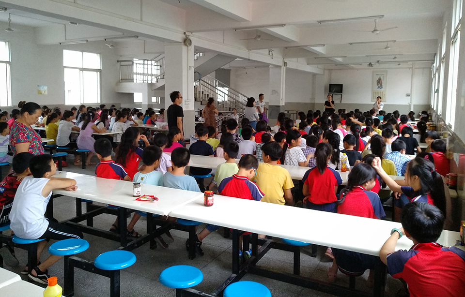 ���|Ů�ӌW(xu��)У