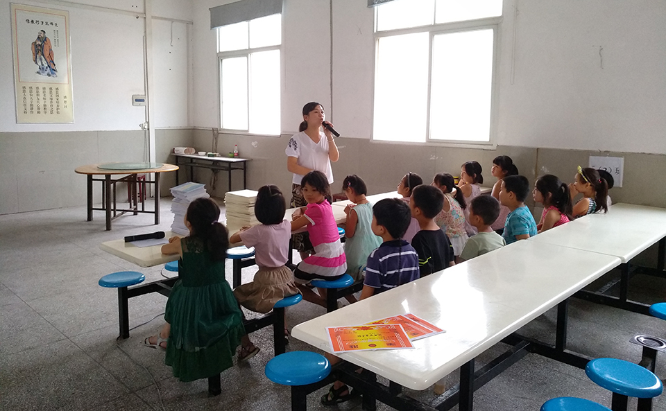 ���|Ů�ӌW(xu��)У