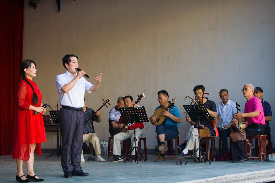 ���|Ů�ӌW(xu��)У