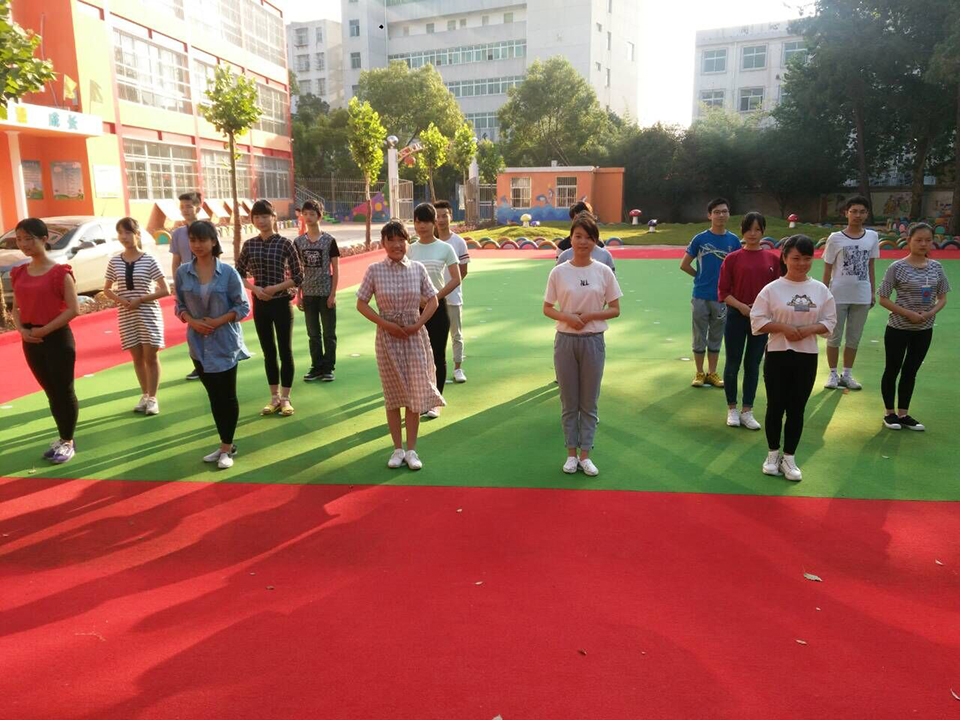 ���|Ů�ӌW(xu��)У