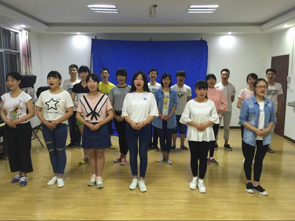 ���|Ů�ӌW(xu��)У