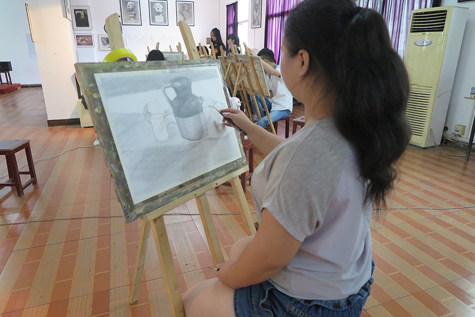 ���|Ů�ӌW(xu��)У