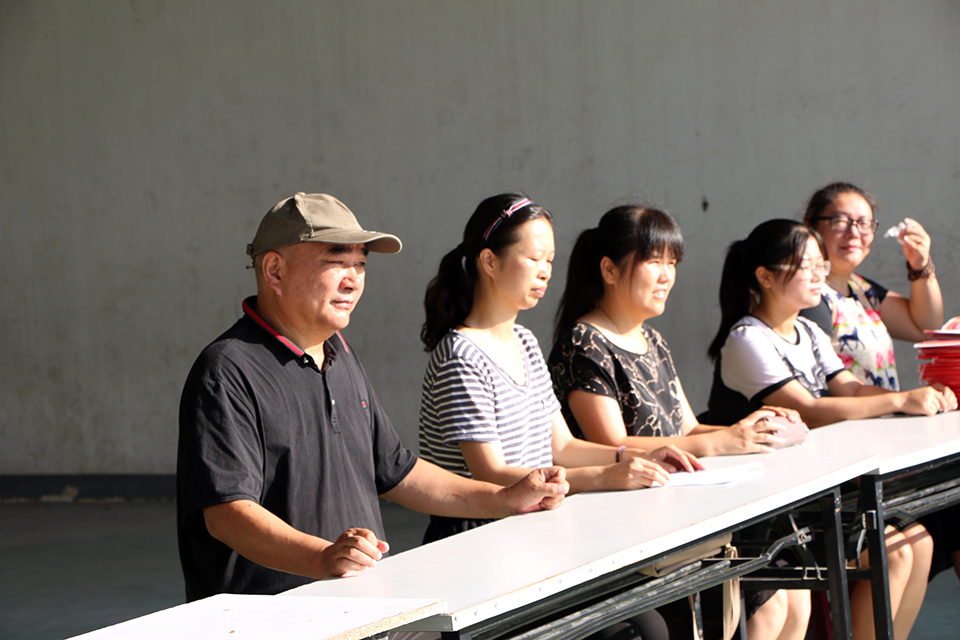 ���|Ů�ӌW(xu��)У