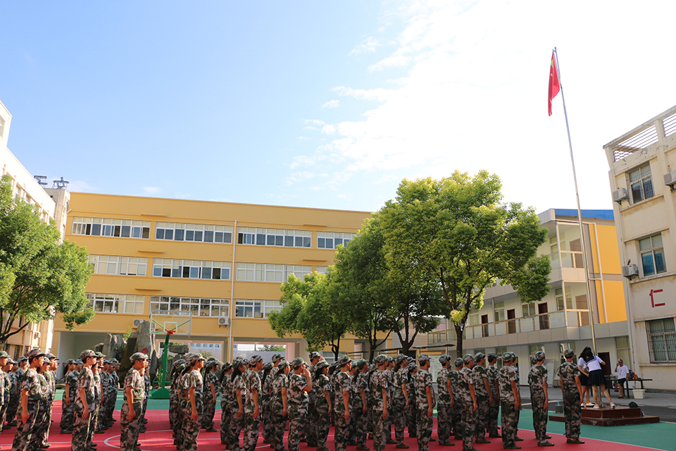 ���|Ů�ӌW(xu��)У